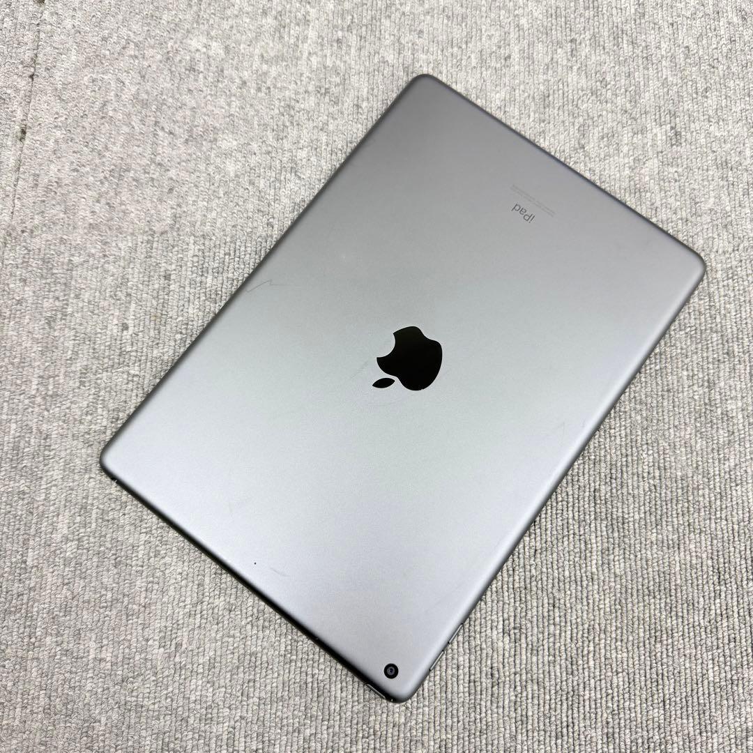 iPad 第7世代 (2019年モデル) 32GB Wi-Fi スペースグレイ