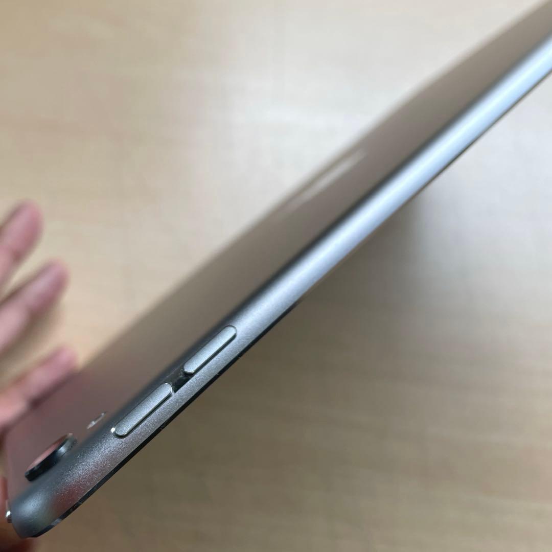 iPad Pro 10.5インチ　A1701 スペースグレイ64GB 美品　#3