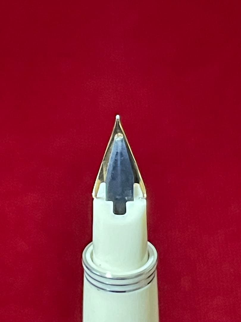 ⚪︎新品未使用　パイロット　レディ　18K　F　1977年製造　美品