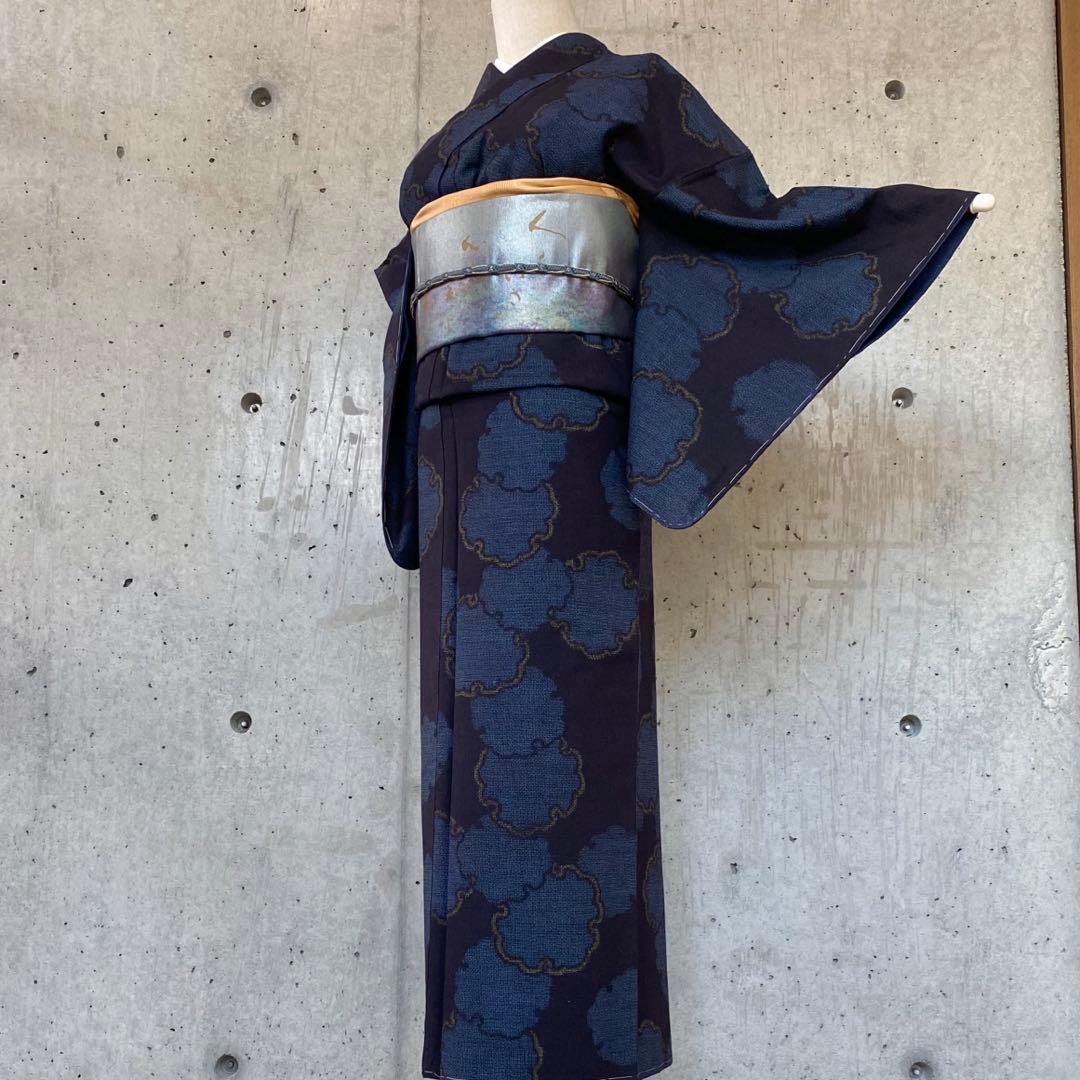 正絹　結城紬　雪輪柄　黒、青、黄色　袷