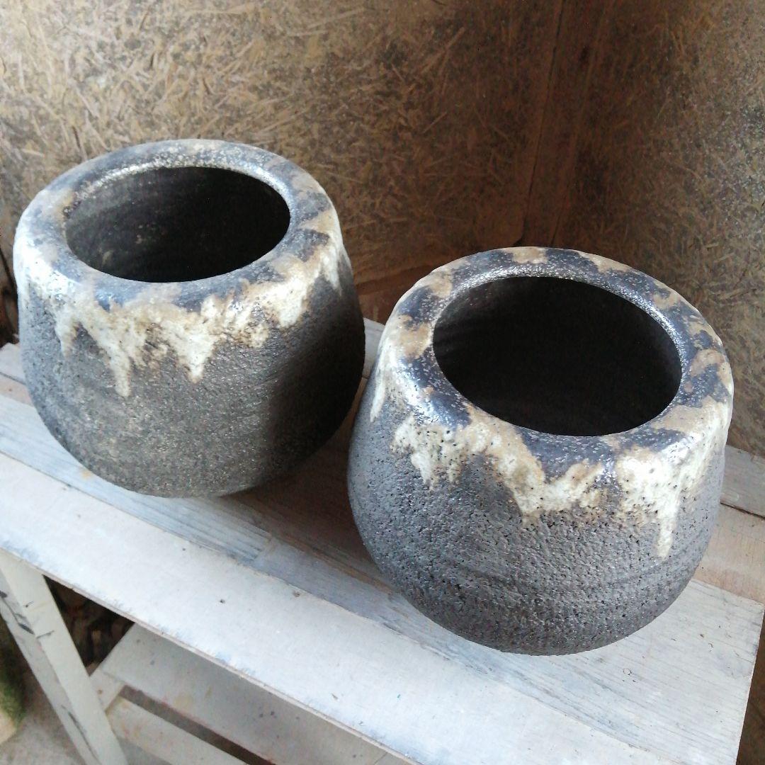 常滑焼　岩肌風火鉢一対　24.5cm　昭和中期