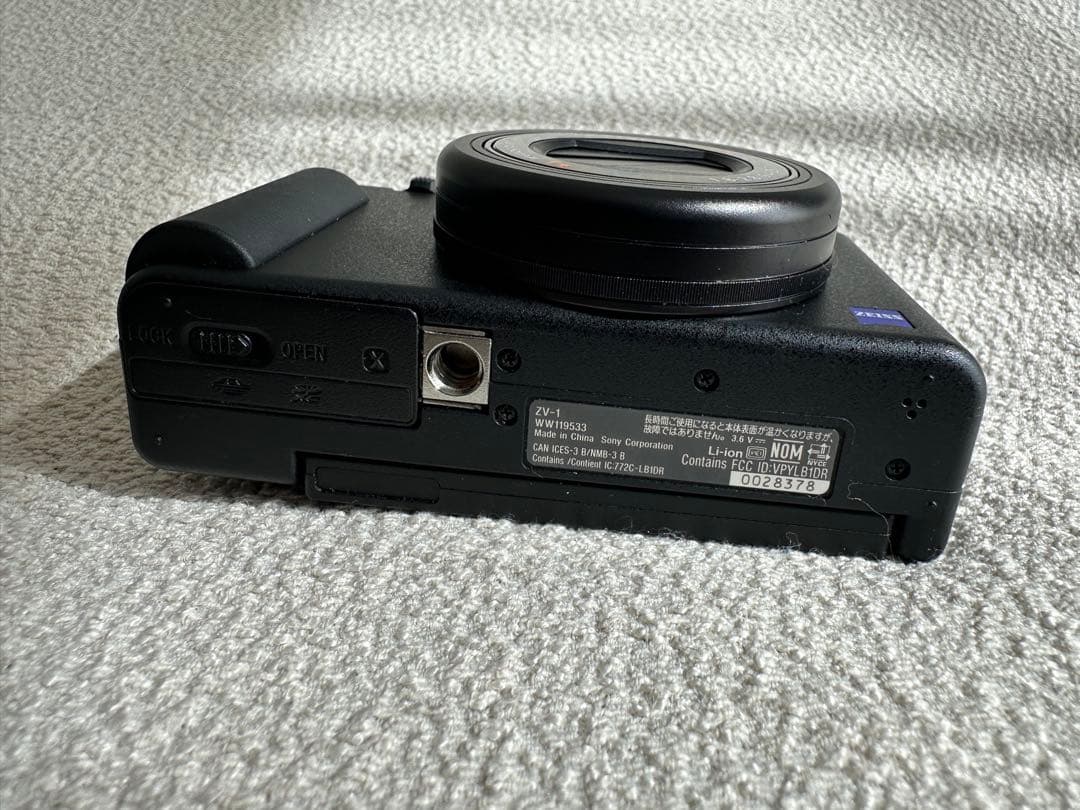 美品 SONY VLOGCAM ZV-1 /バッテリー付属