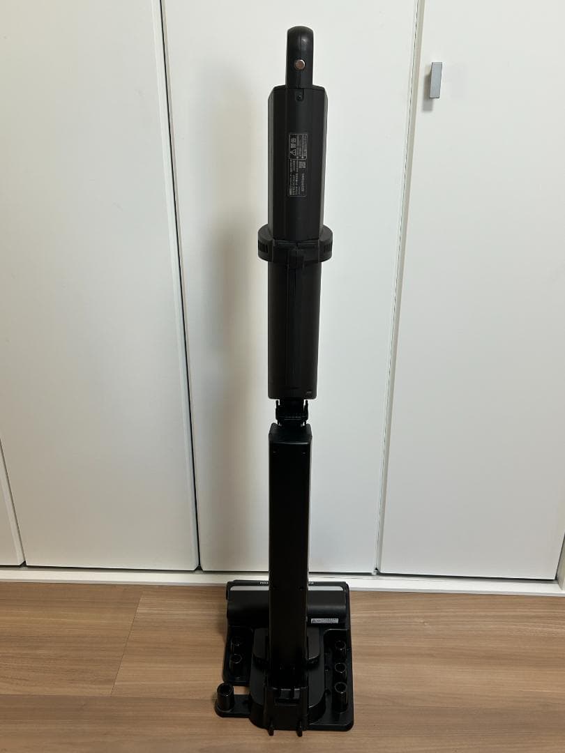 アイリスオーヤマ 紙パック式コードレス掃除機 SBD-F2PC-P スタンド付