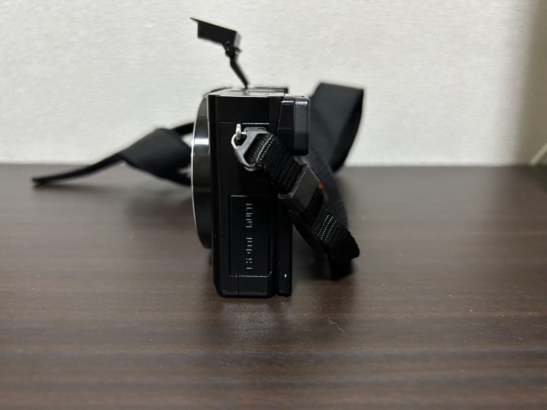 SONY α6000 ミラーレス一眼レフ 本体とレンズセット