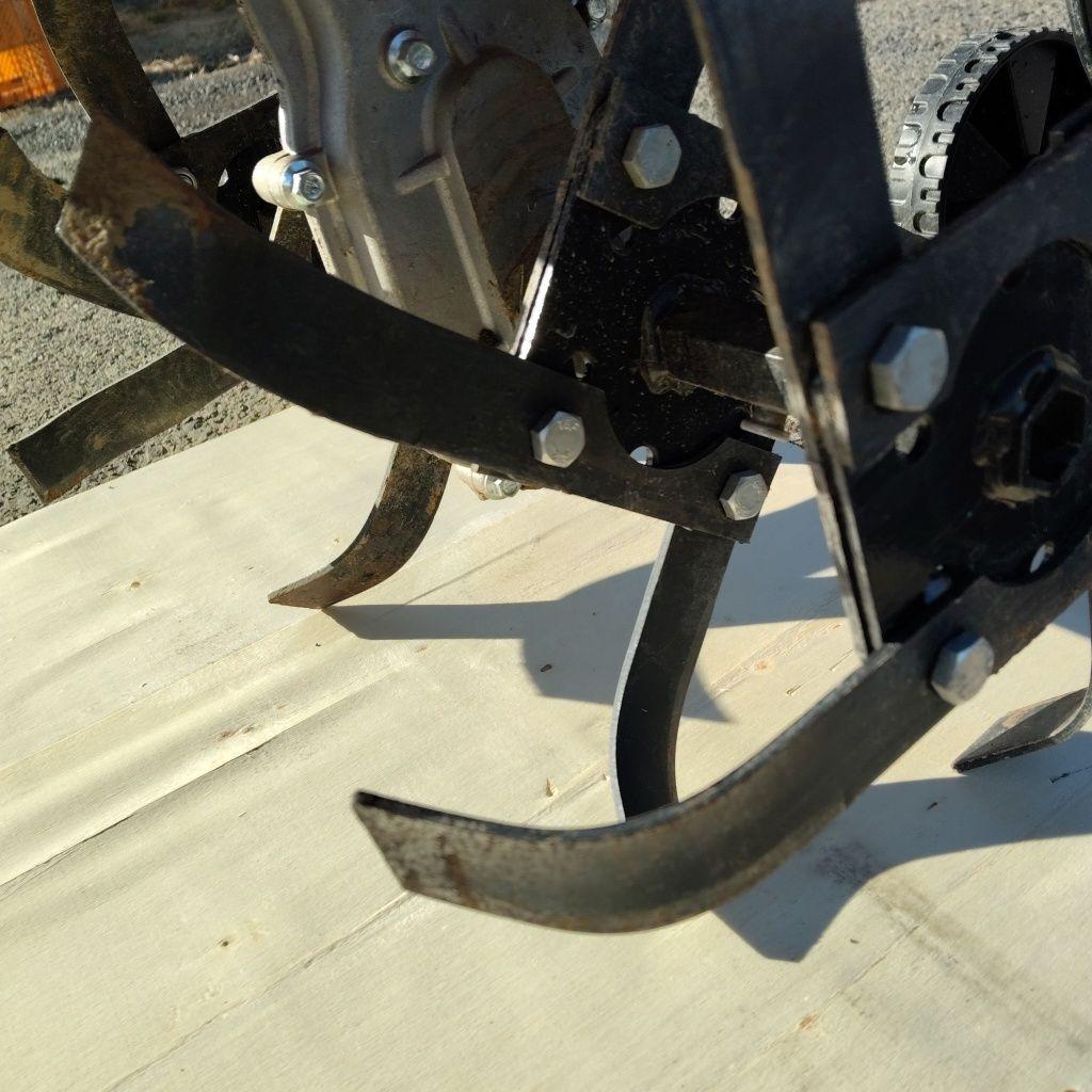 龍興産業 ガソリン耕運機