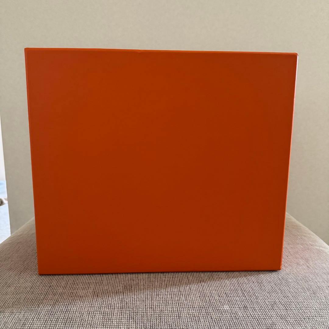 HERMES ギフトボックス とピコタン保存袋