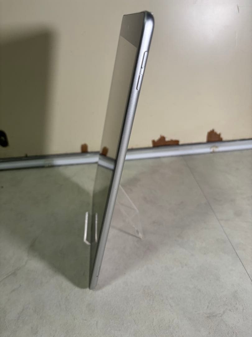 iPad 第9世代 64GB WiFi+cellular版