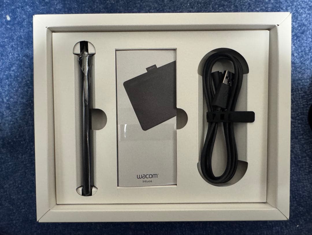 WacomペンタブレットIntuos Small