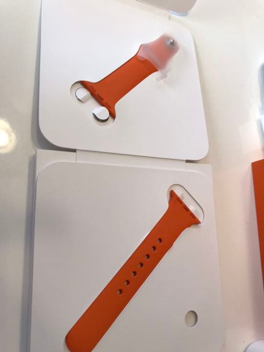 お安くエルメスHermes APPLE WATCH SERIES 2 38mm