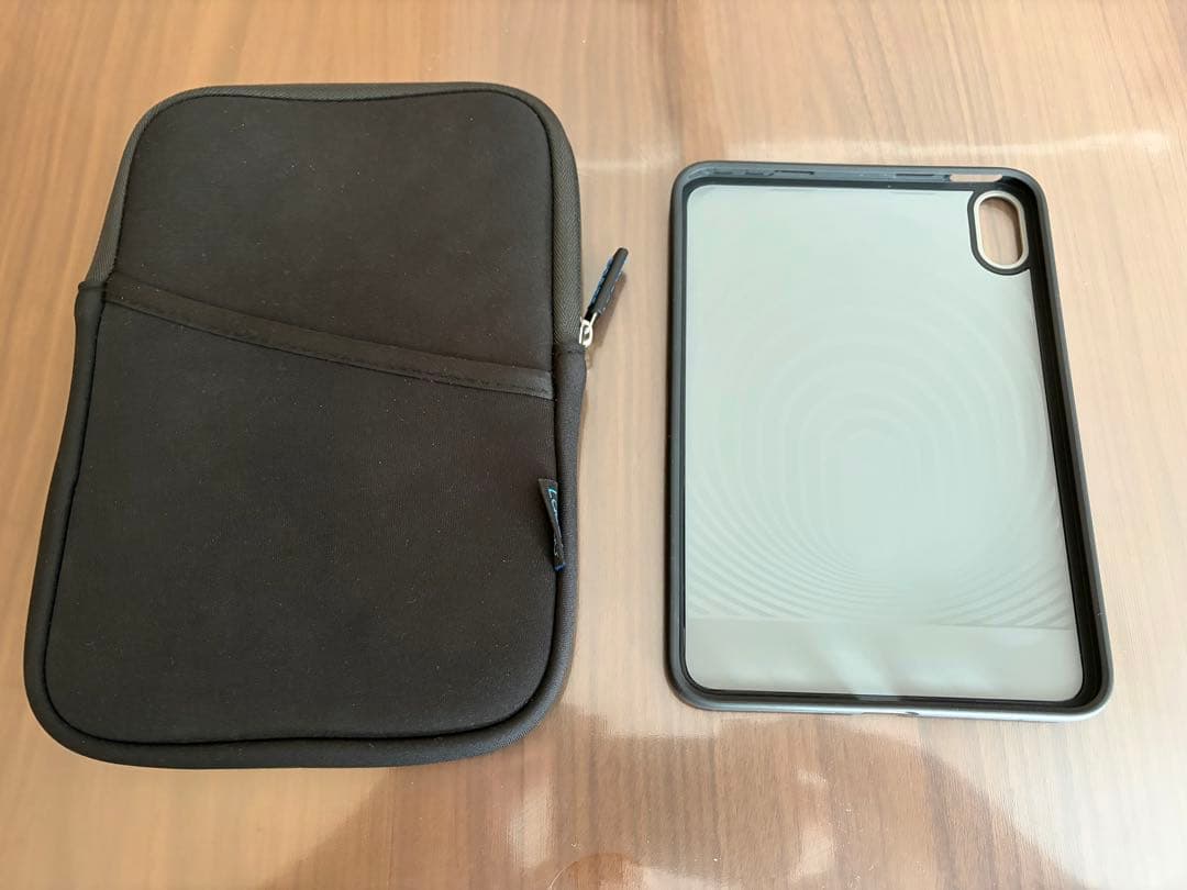 ほぼ未使用 iPad mini第７世代 256GB バッテリー100% おまけ付