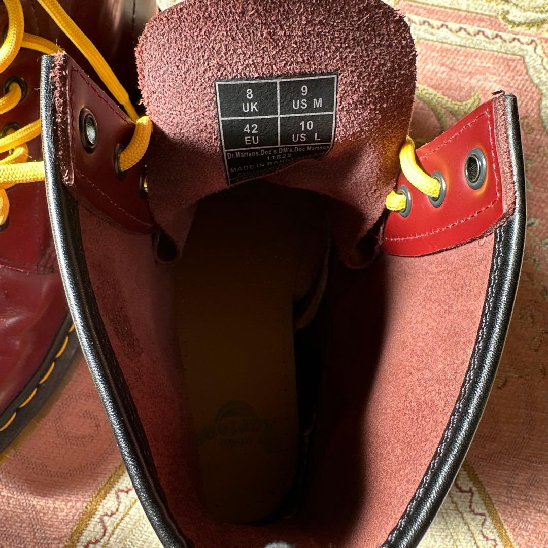 UK8 ドクターマーチン　チェリーレッド8ホール