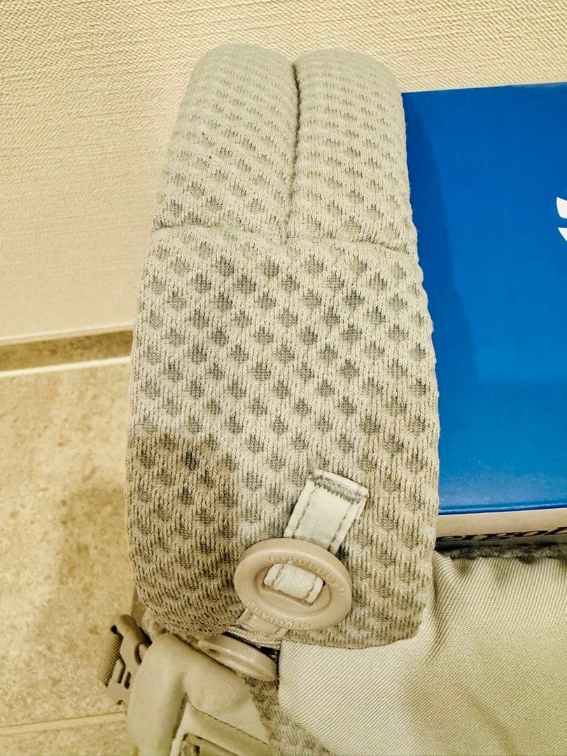 【美品‼️】エルゴ ergobaby OMNI breeze抱っこ紐 パールグレー