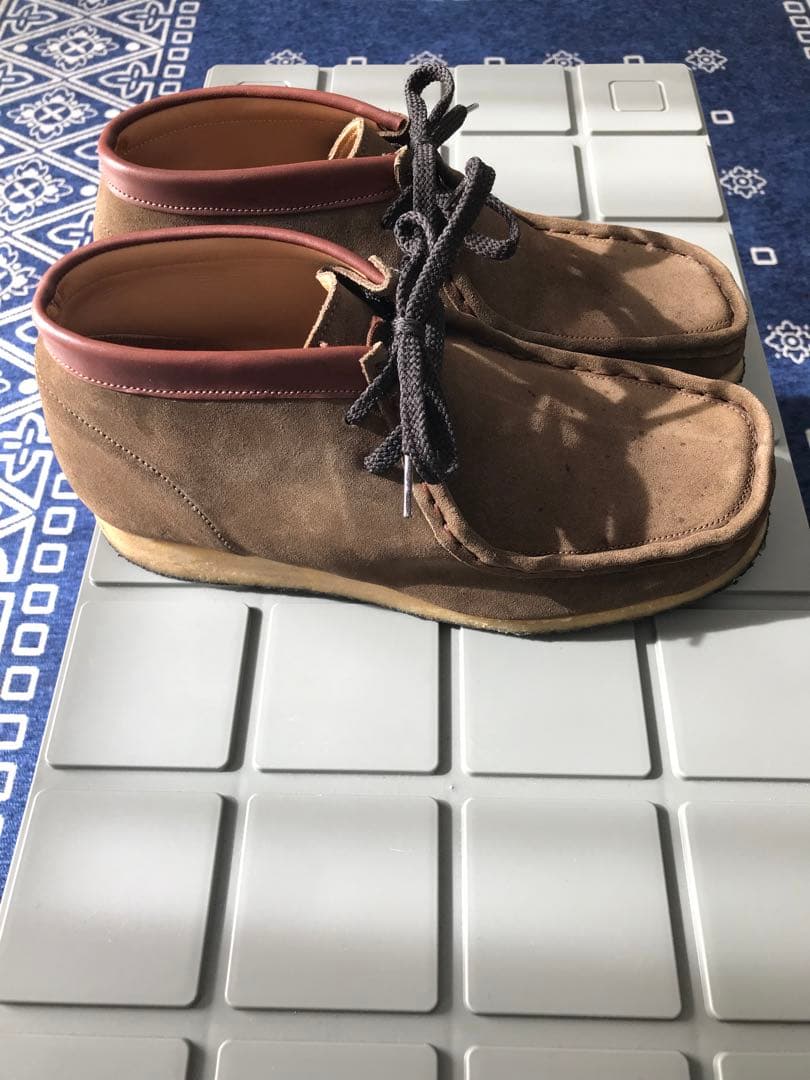 ネペンテス　革靴　ワラビー　クラークス　トリッカーズ　ハソーン　ラッセルモカシン