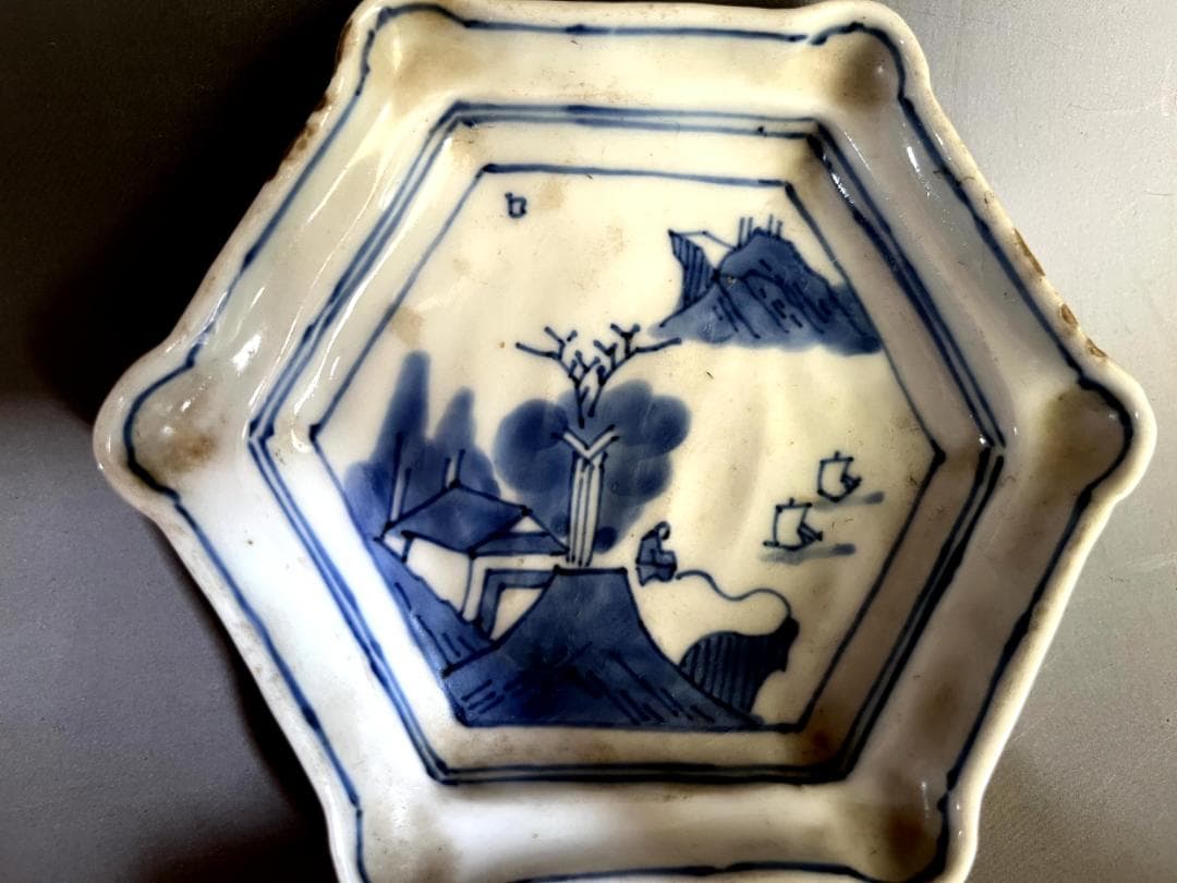 皿■古伊万里染付山水人物六角形皿 江戸期 古染 輪花 古美術 時代物 骨董品■
