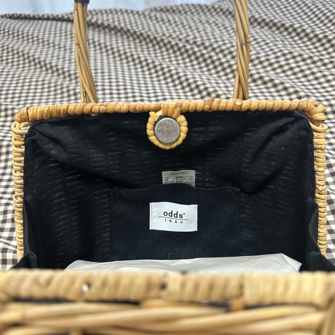 【週末限定値下げ】odds 　シェルバッグ　かごバッグ　ラタン　アナログ