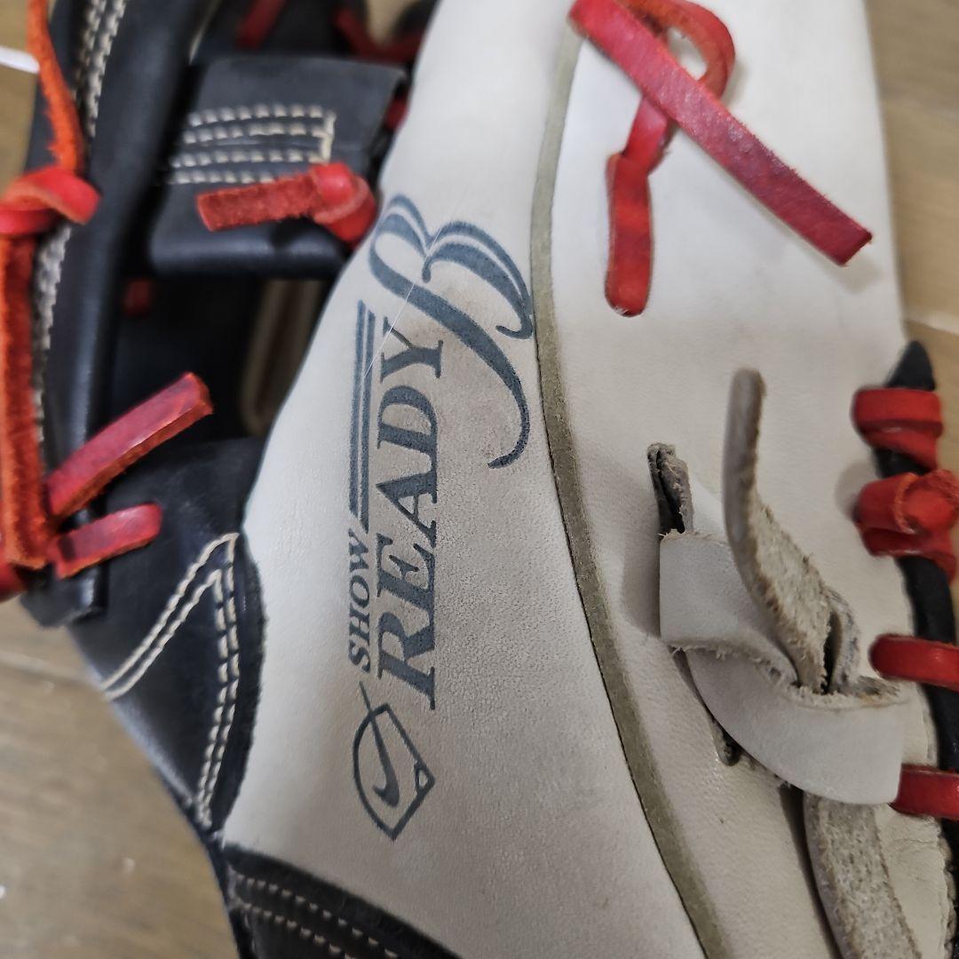 軟式・ソフトボール用グローブ　ナイキ　Show Ready B