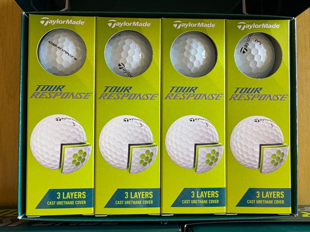 【新品】TaylorMade Tour Response ゴルフボール