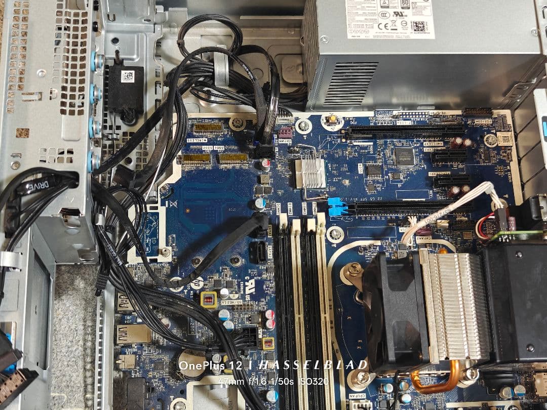 HP Z2 第10世代 Core i3搭載パソコン HDDなし