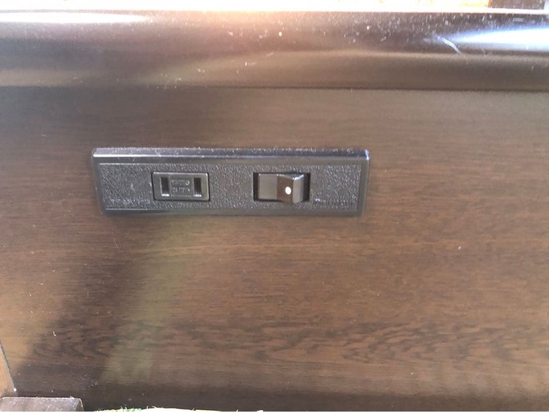 収納付きベッド　シングルベッド