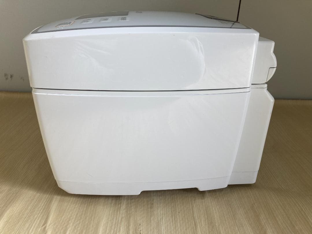★★美品★三菱ーIH炊飯器炭炊釜　NJ-VV109-W　形