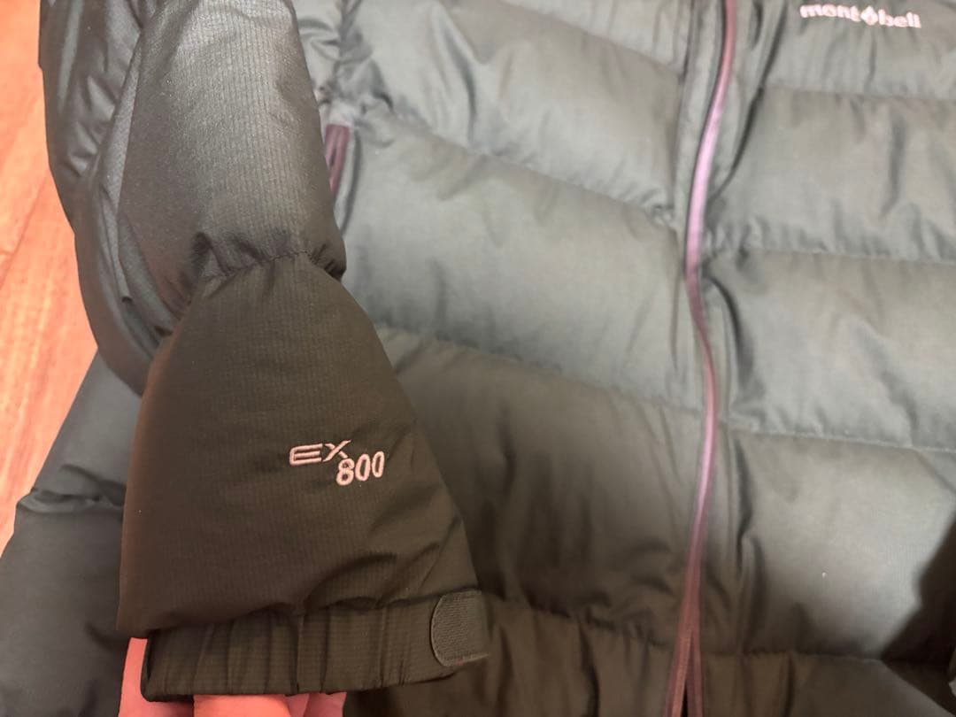 美品　モンベル　パーマフロストライトダウンパーカ　Lサイズ