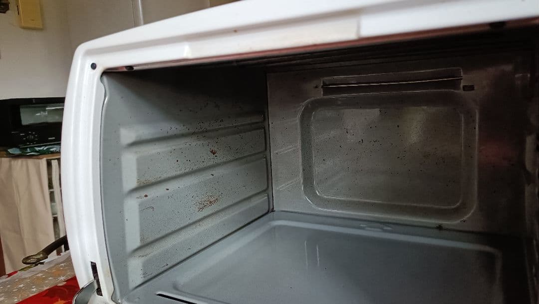 パンやケーキを手作り！デロンギ　コンベクションオーブンEO1853　～240℃