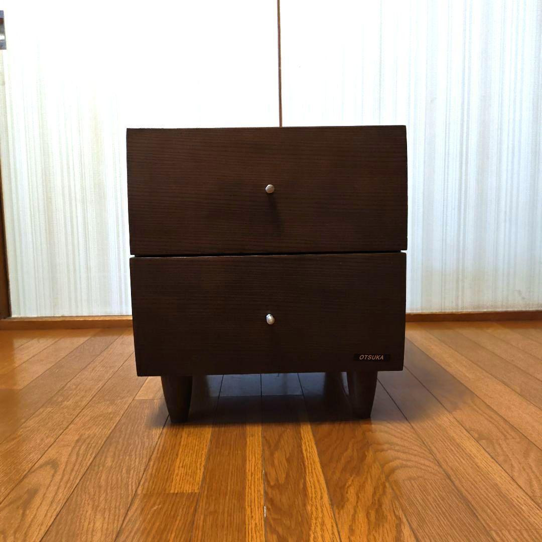 【美品】大塚家具 コンセント付きサイドテーブル／ナイトテーブル