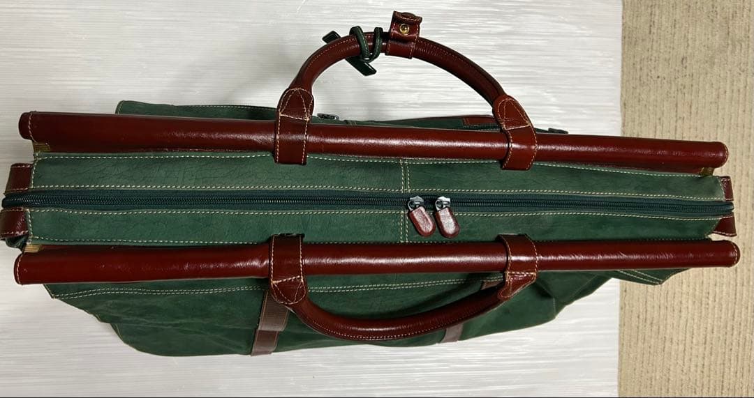 美品　Mio Milano 本革ボストンバッグ　お洒落