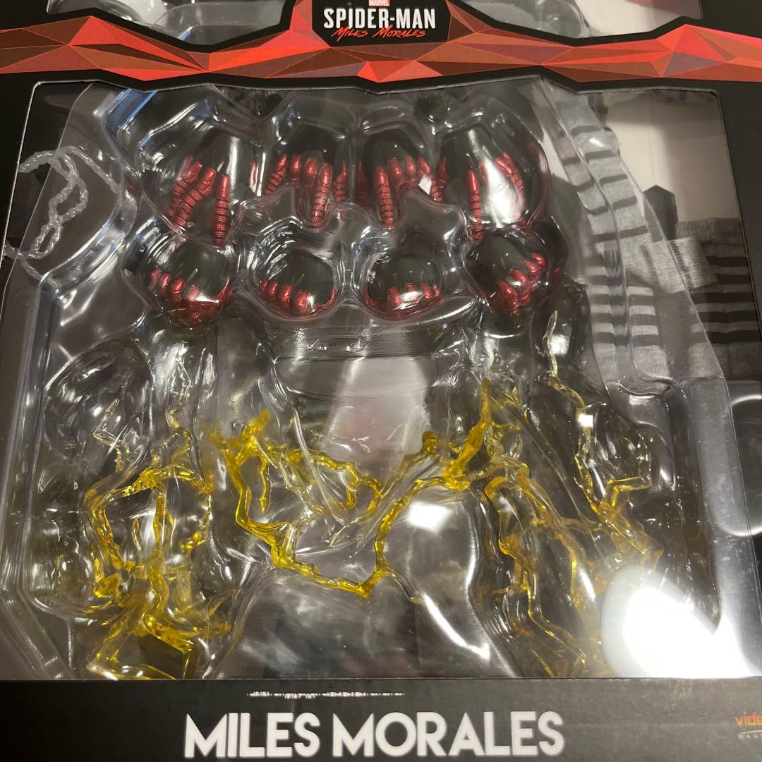 ホットトイズ　マイルス・モラレス／スパイダーマン 1/6 スケールフィギュア