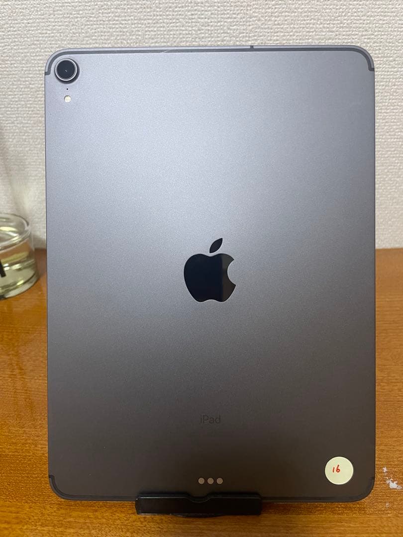 iPad Pro 11 インチ(第1世代) 256GB WiFi + セルラー