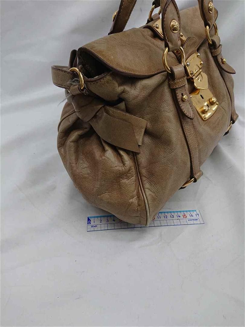 ◎ミュウミュウ マテラッセ レザー 2WAYハンドバッグ ベージュ レディース