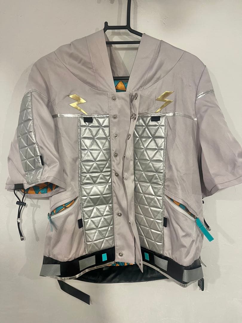 にじさんじ　宇佐美リト　変身後　コスプレ衣装