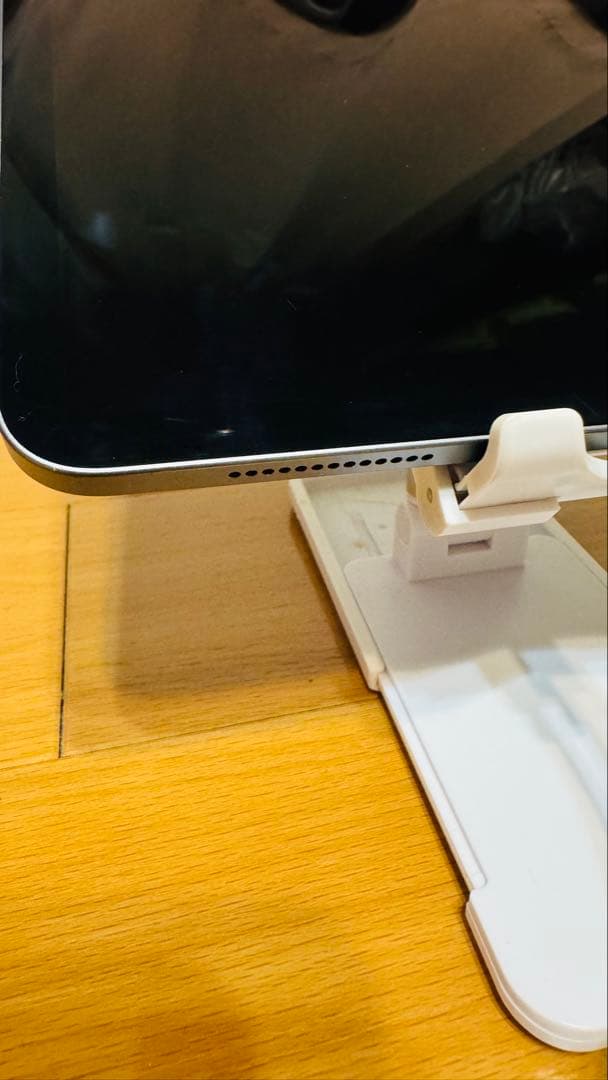 Apple iPad スペースグレー 本体　Wi-Fiモデル