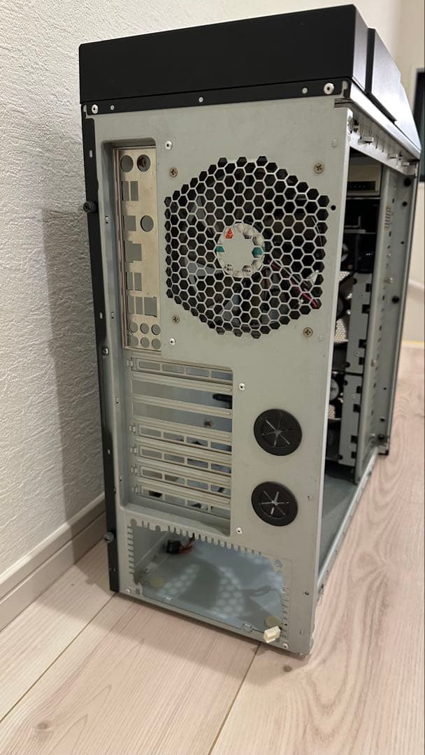 LITEON PCケース スチール アクリル　5fan