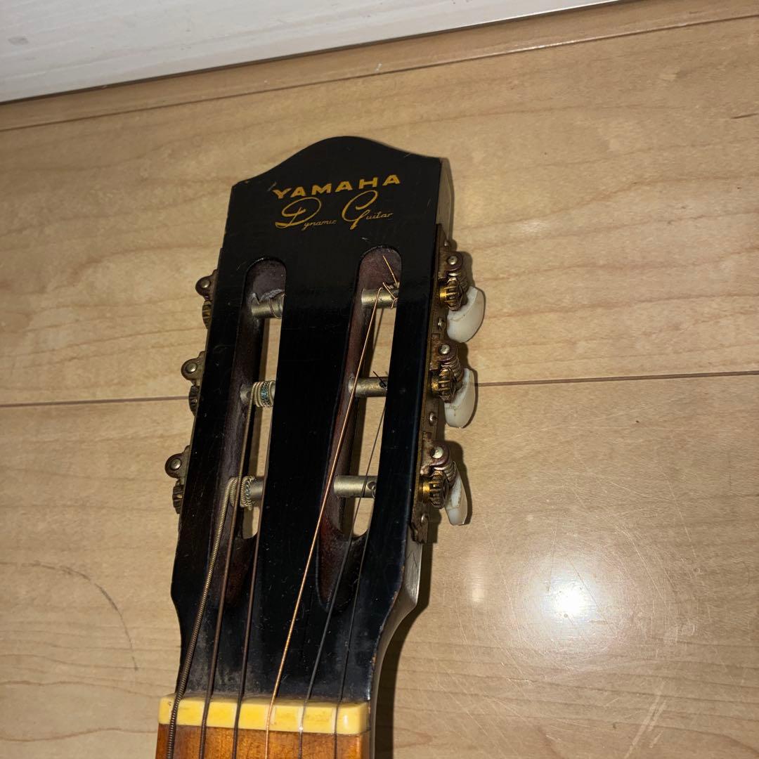 YAMAHA Dynamic GUITAR NO.20 ダイナミックギターです