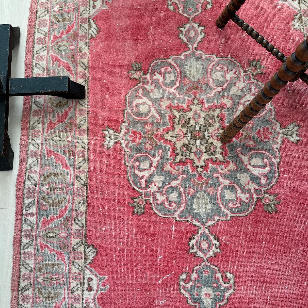 トルコヴィンテージラグ A65 コーラル レッド ネイビー ブルーグレー