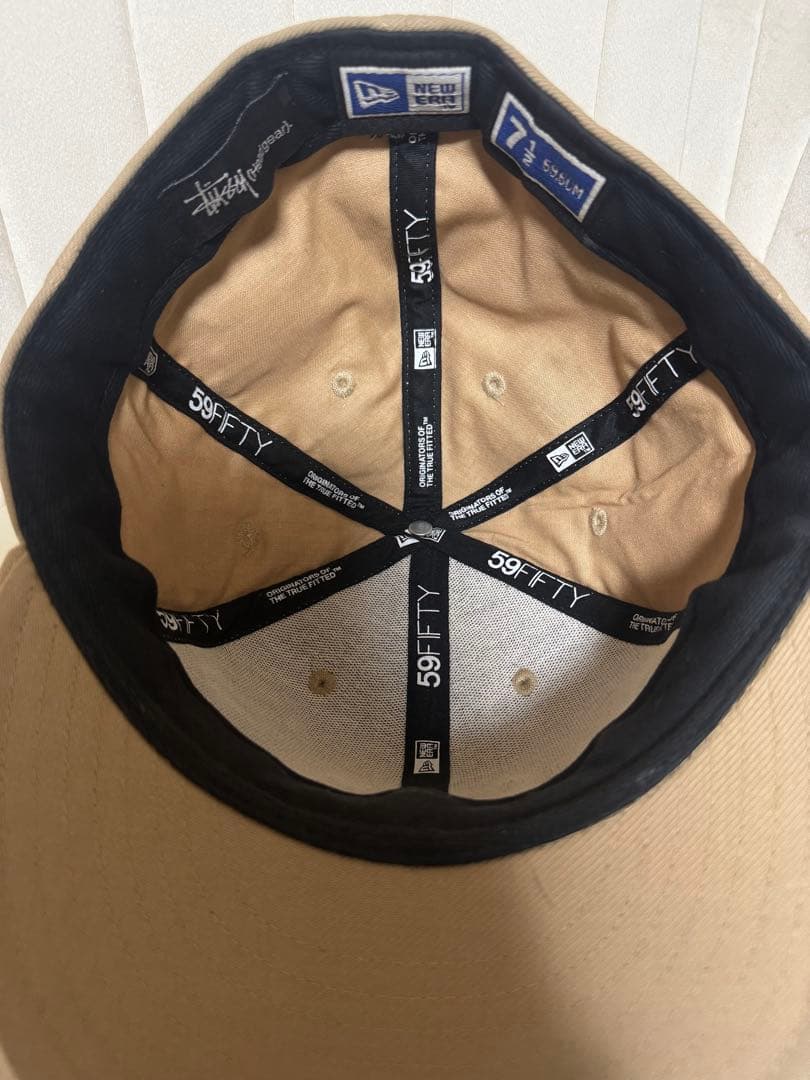 Stussy 59FIFTY ベージュキャップ 7 1/2
