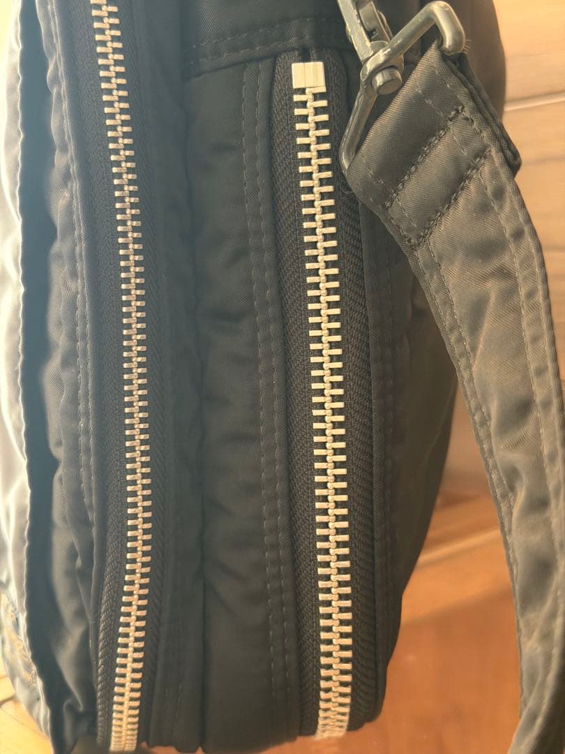 ☆美品☆ポーター タンカー 2way 2層式 拡張可能　ビジネスバッグ 黒 A4