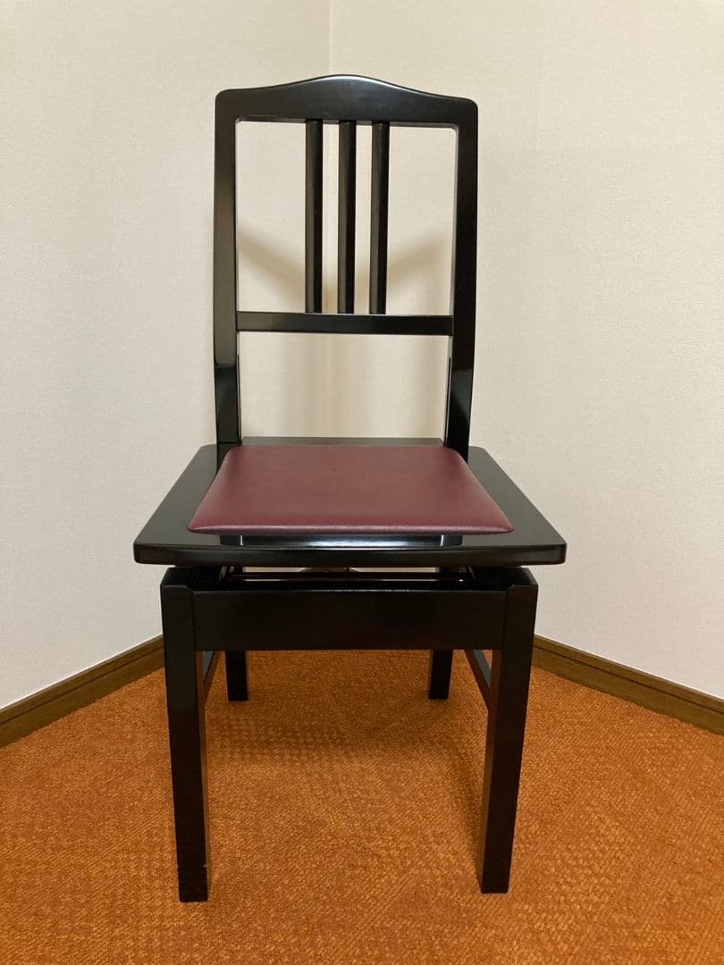 YAMAHA　ピアノ　椅子