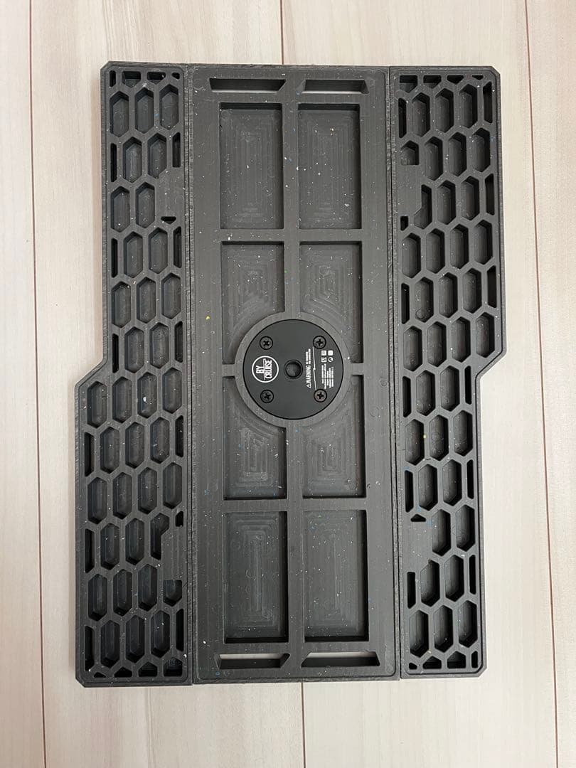 極美品　BYCRUISE KANNON TABLE