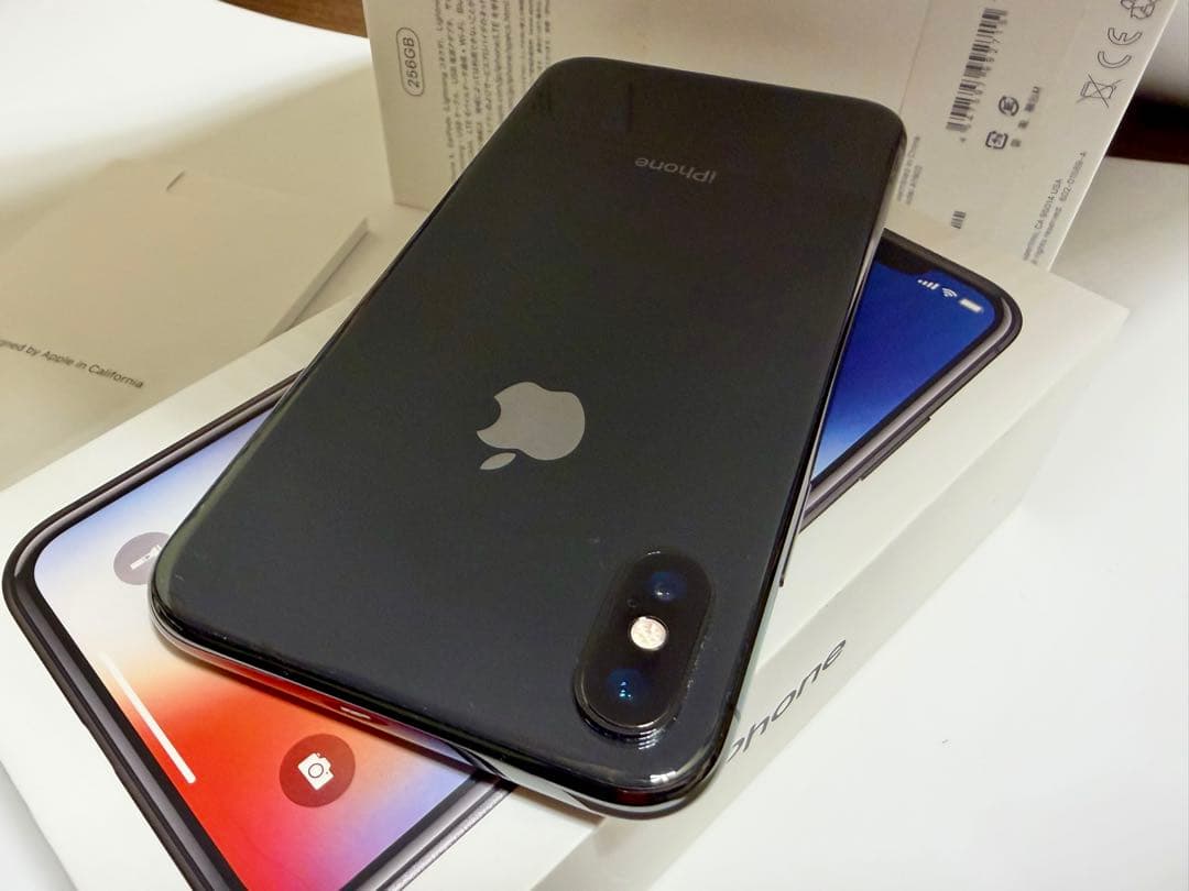 アイフォン X スペースグレイ64GB 中古美品 Apple iPhone