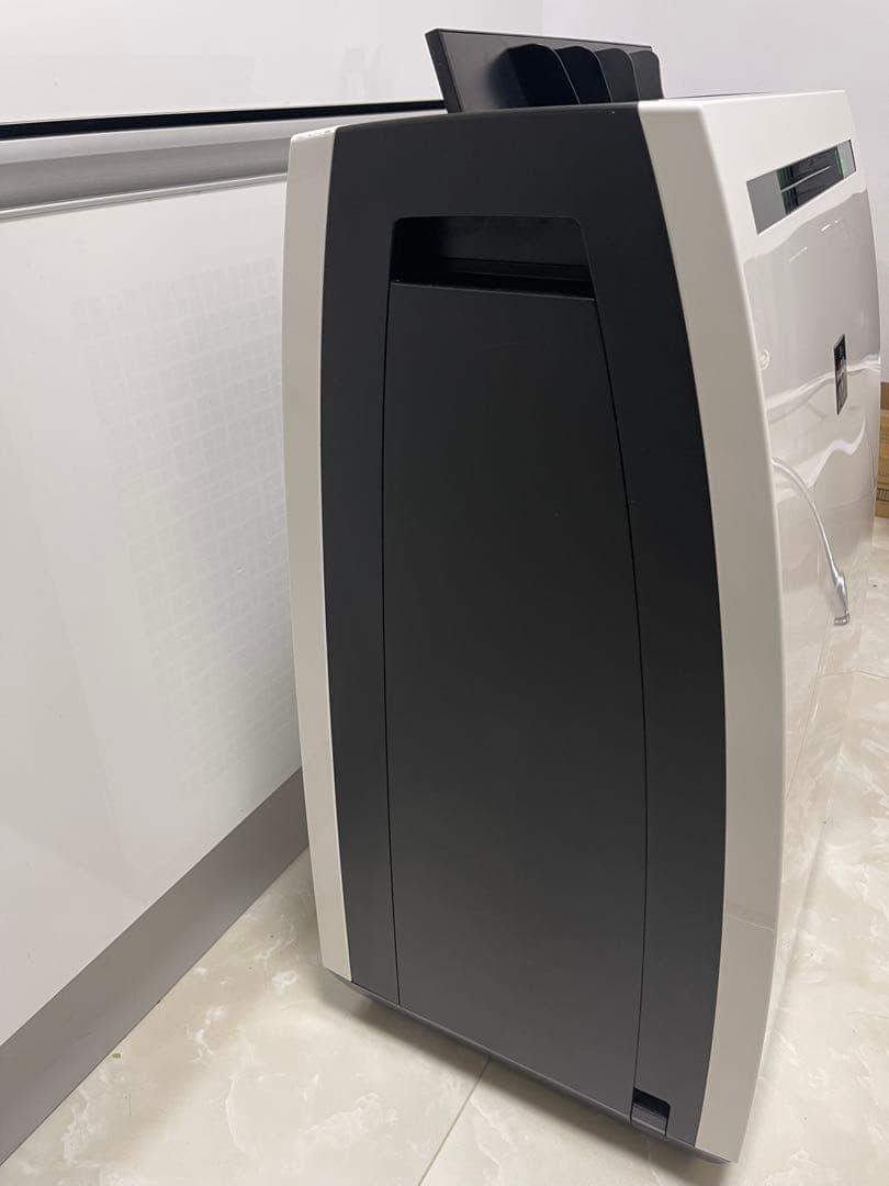 除加湿空気清浄機 KC-HD70-W 2018年式