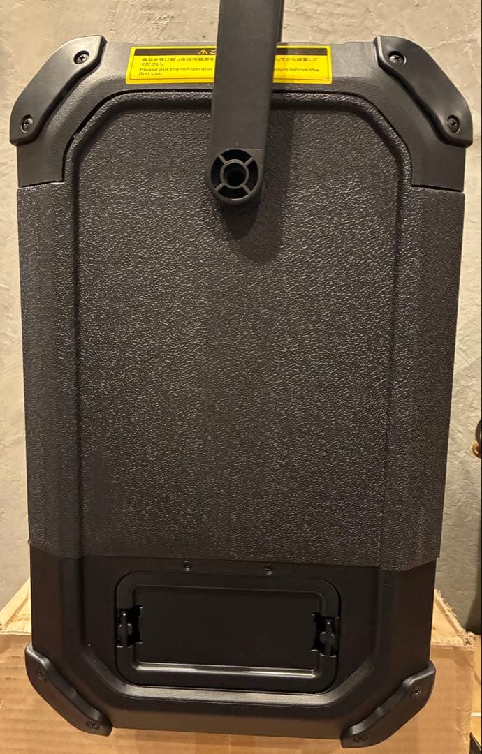 ★極美品★ EENOUR D10 10L車載冷蔵庫 バッテリー付き