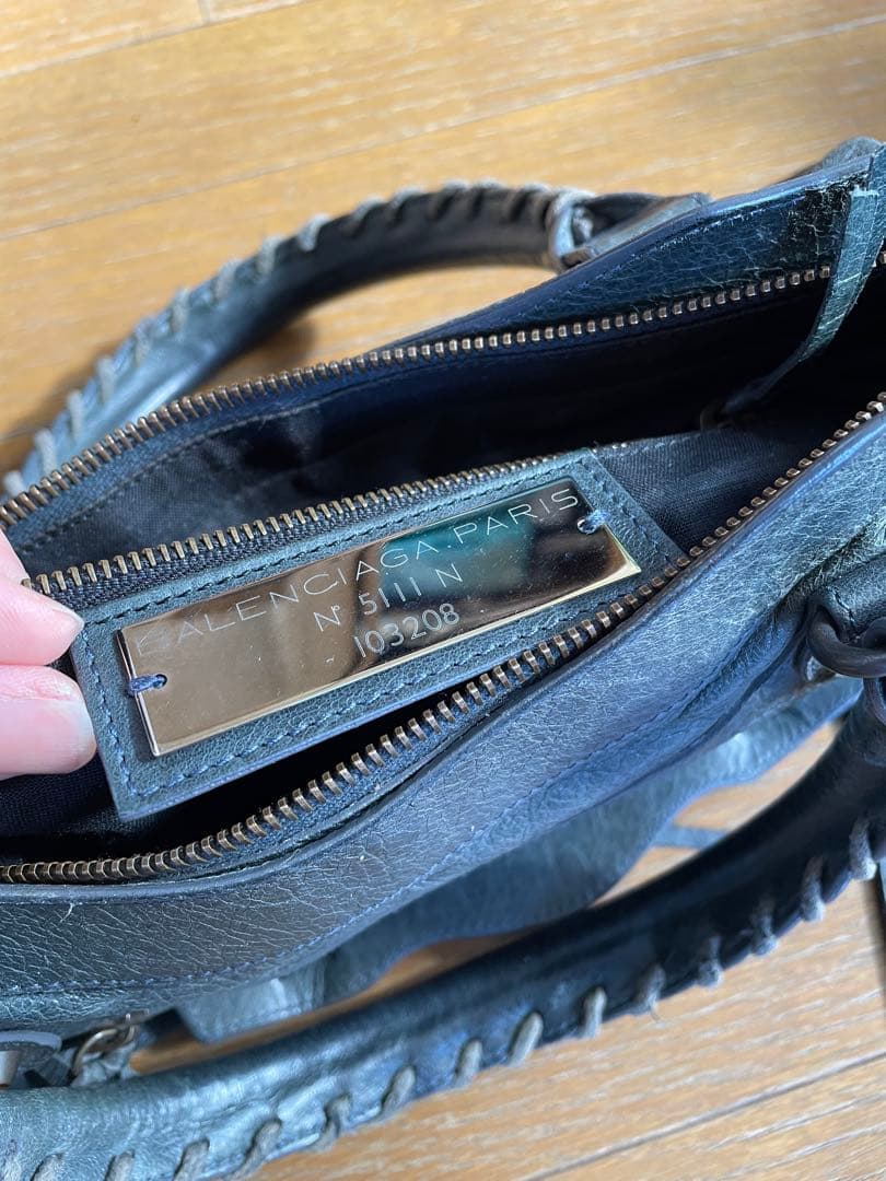 《美品》BALENCIAGA ザシティ レザー 2WAY ハンドバッグ ブラック