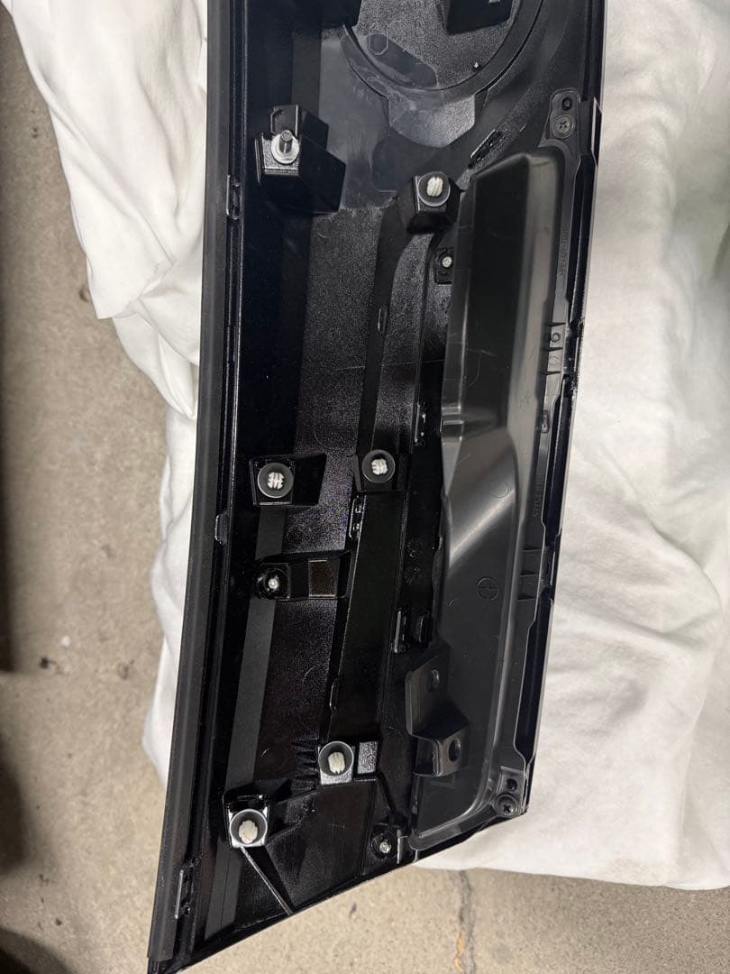 トヨタ ルーミー フロントグリル メッキ