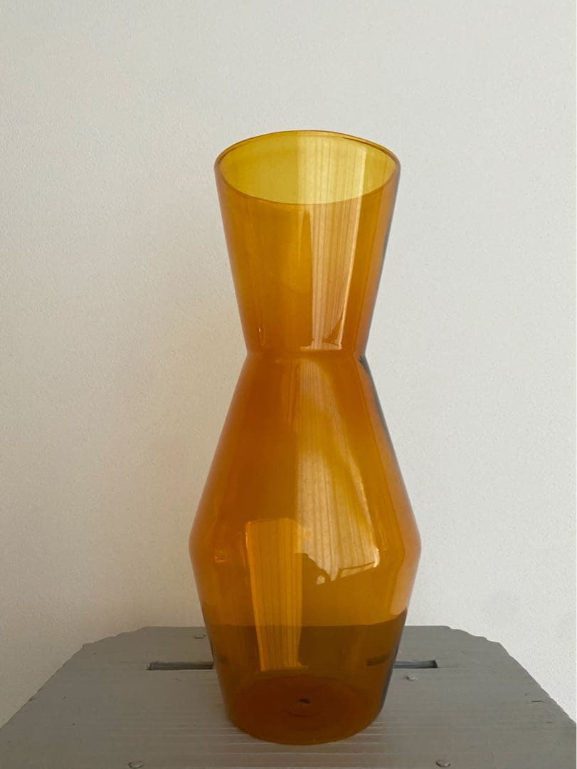 ビンテージ 花瓶 琥珀色 ガラス レトロ フラワーベース 球根 希少 美品