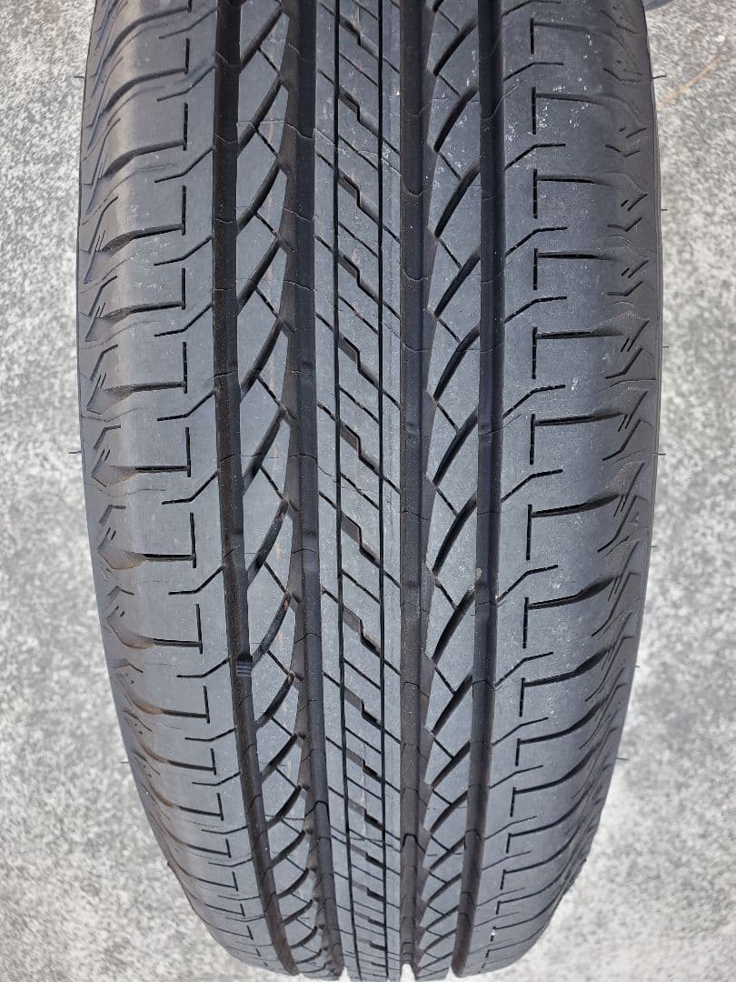 ノマド　純正アルミホイール・タイヤ　新車外し