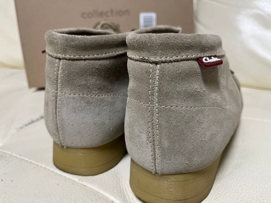 Clarks collection ワラビーブーツ ベージュスエード UK9.5