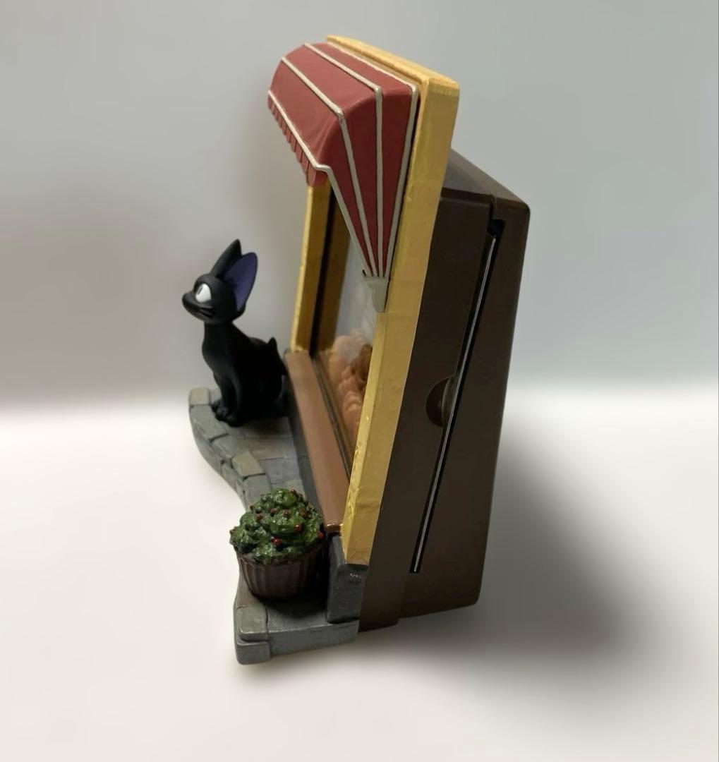 ジブリ 魔女の宅急便 グーチョキパン店 ジオラマ 卓上 カレンダー 2024年