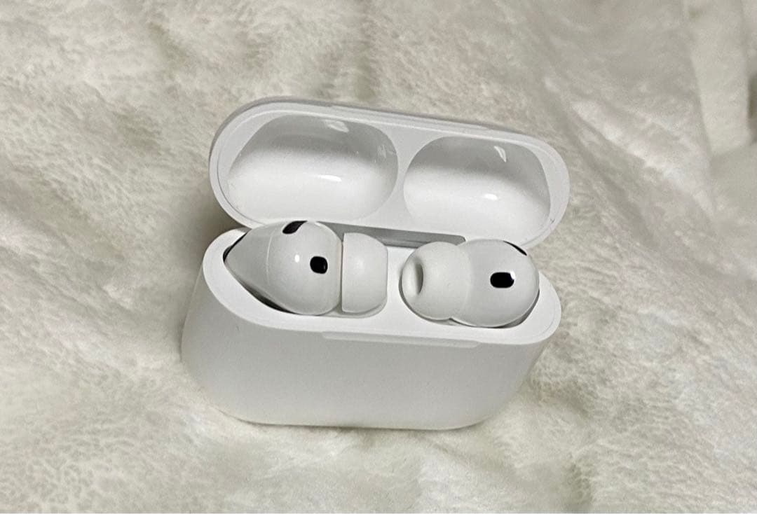 AirPods Pro 3 ホワイト 充電ケース付き